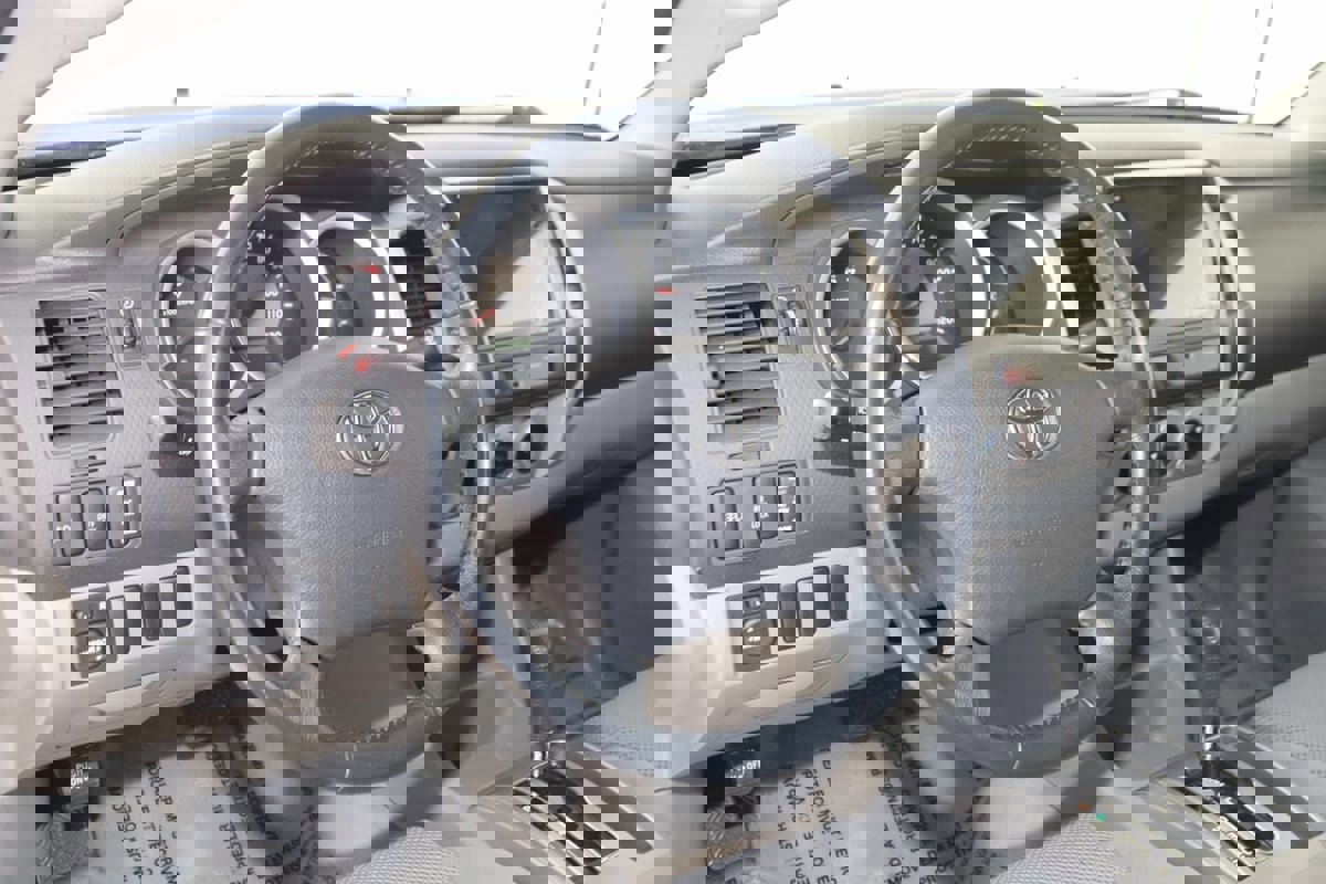 Used 2008 Toyota Tacoma PreRunner image 6