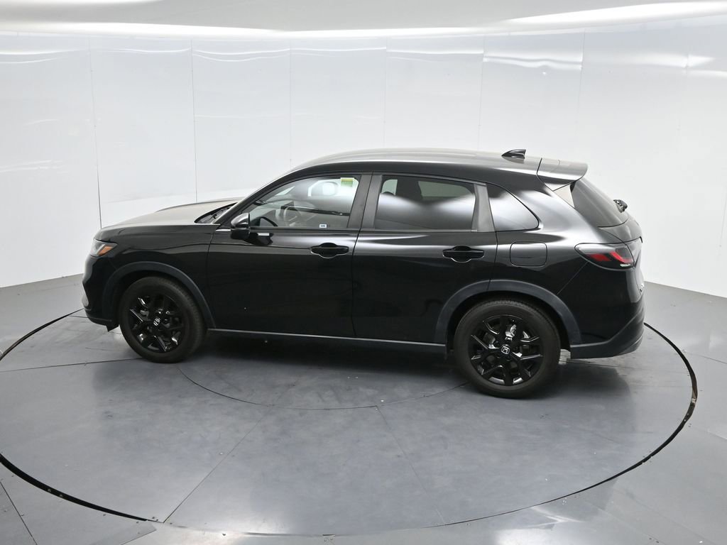 Used 2025 Honda HR-V Sport image 46