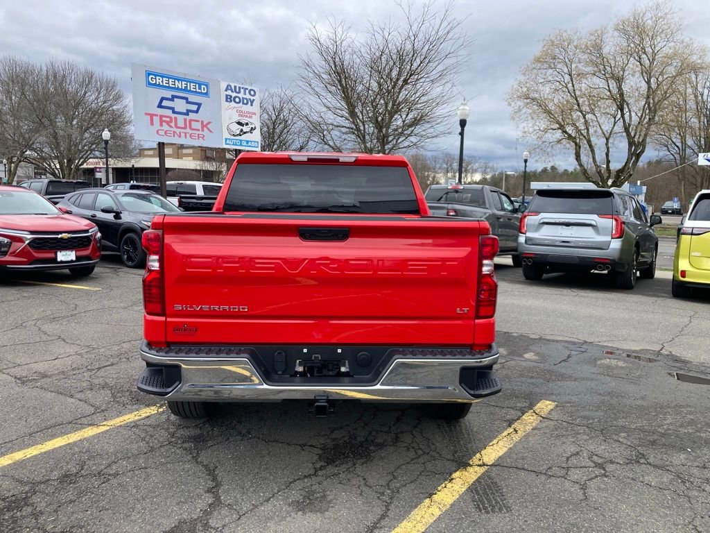 Used 2023 Chevrolet Silverado 1500 LT AWD/4WD image 5