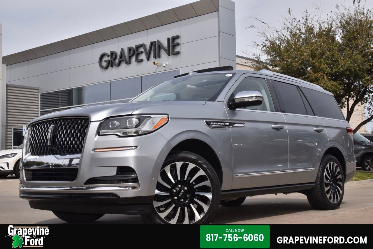 Certified 2023 Lincoln Navigator Black Label image 1