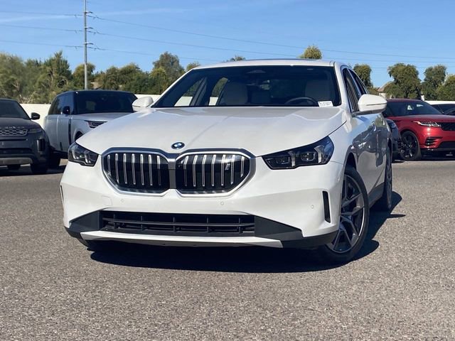 Certified 2025 BMW i5 eDrive40i w/ Premium Package image 2