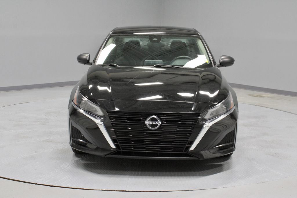 Certified 2024 Nissan Altima 2.5 SV FWD image 6