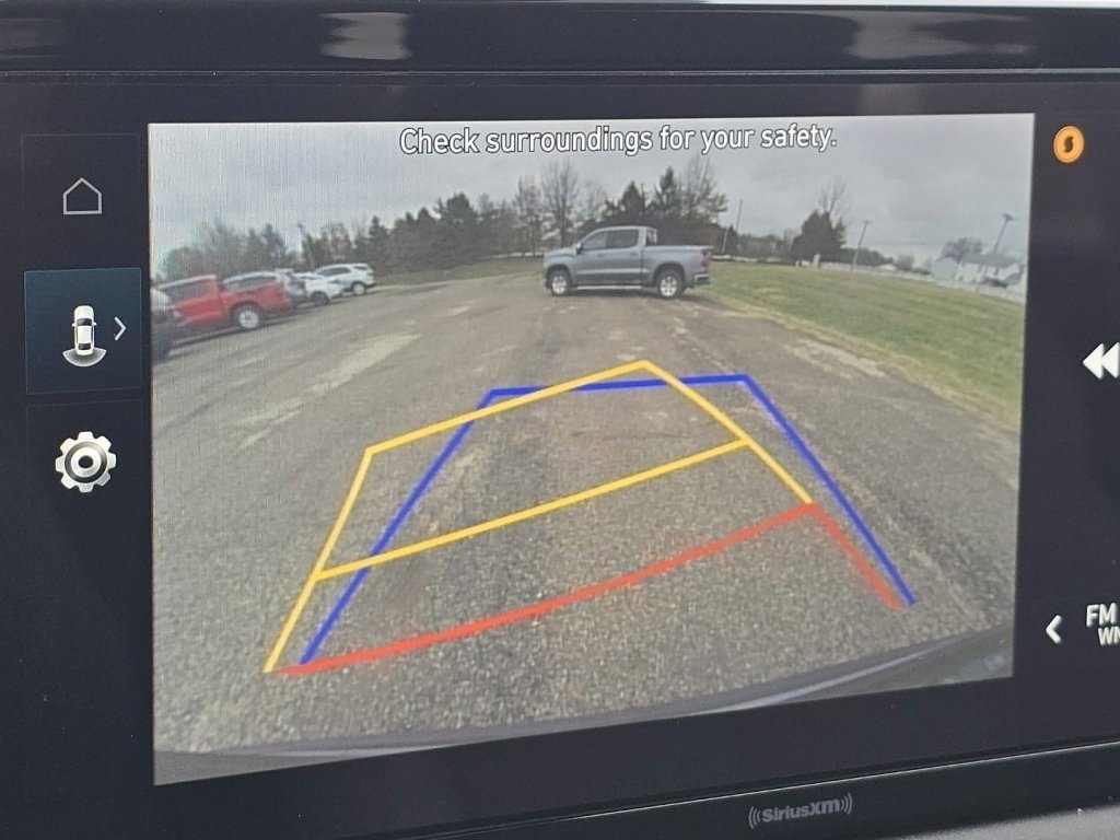 Used 2023 Hyundai Santa Fe SEL image 9