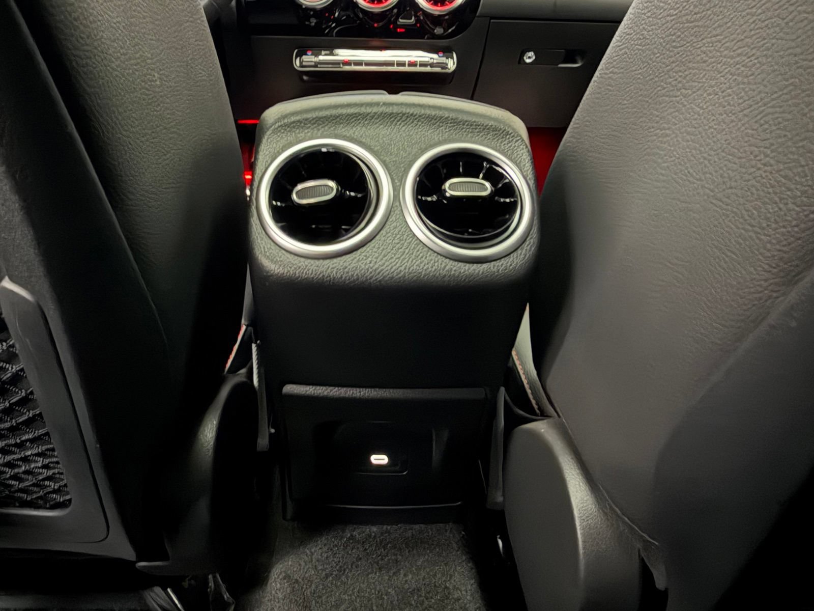 Certified 2025 Mercedes-Benz CLA 35 AMG 4MATIC image 41