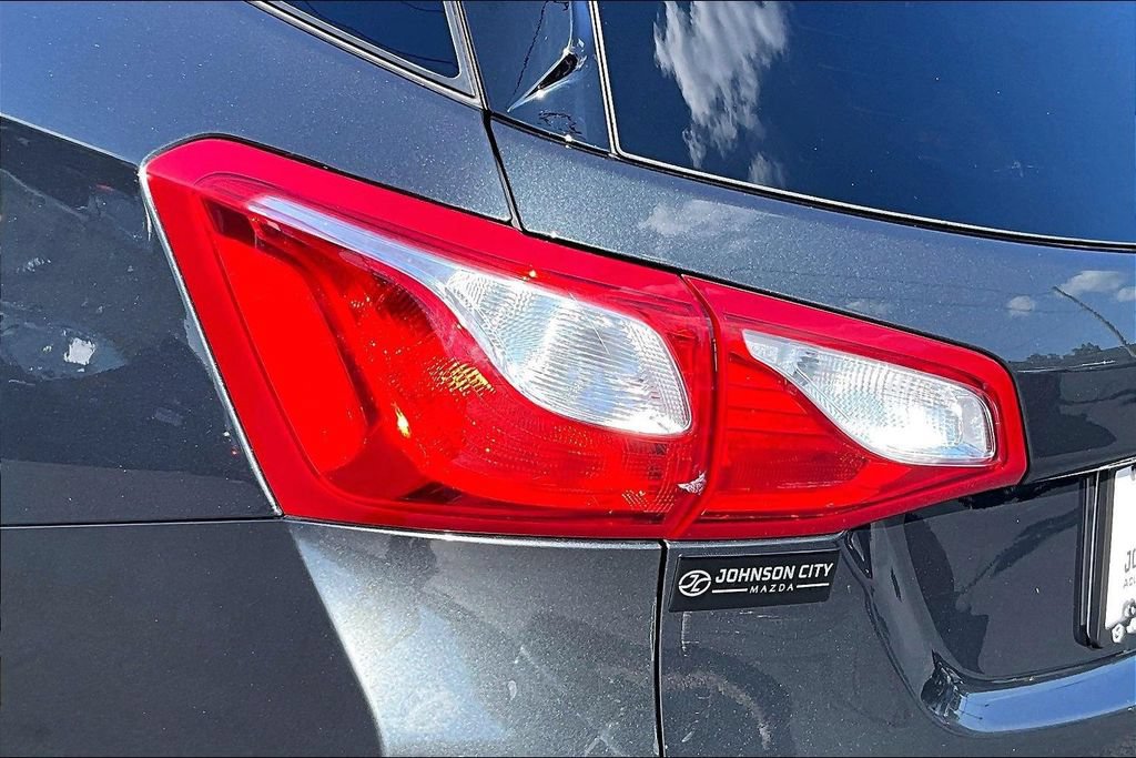 Used 2019 Chevrolet Equinox LS w/ LS Convenience Package FWD image 30