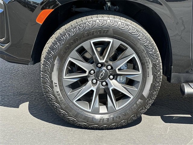 Used 2024 Chevrolet Tahoe Z71 w/ Off-Road Capability Package image 33