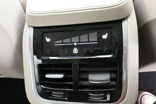 Used 2023 Volvo XC90 B6 Plus w/ Protection Package AWD/4WD image 34