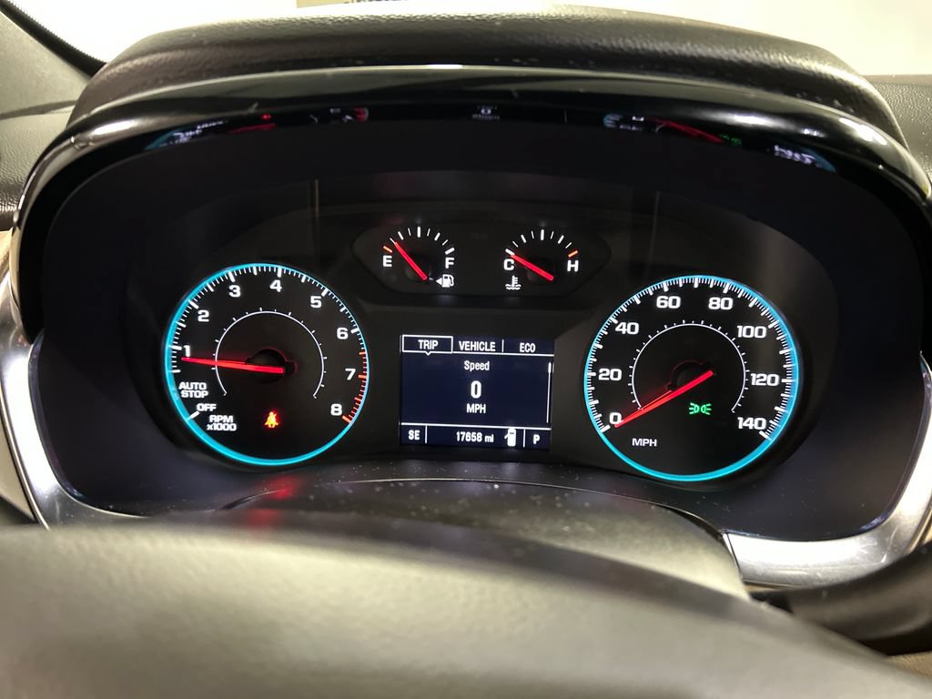 Used 2023 Chevrolet Traverse LS w/ Safety Package AWD/4WD image 16