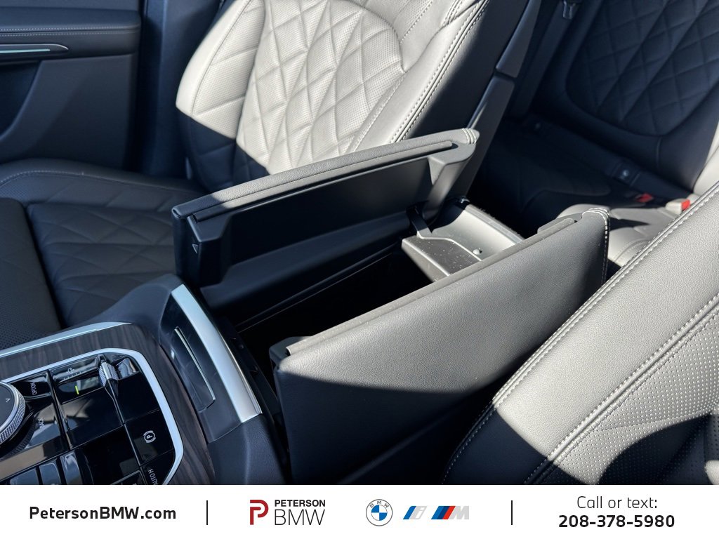 New 2026 BMW X5 xDrive50e image 27