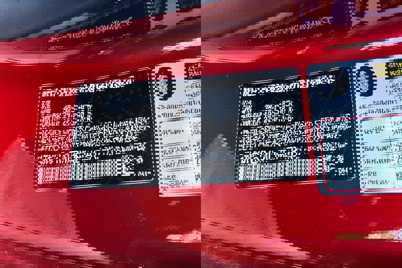 Certified 2025 BMW 230i Coupe image 31