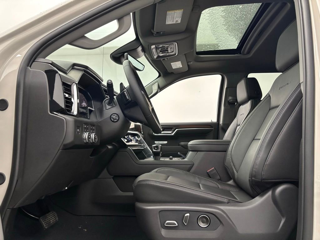 New 2026 GMC Sierra 1500 Denali w/ Denali Reserve Package image 18