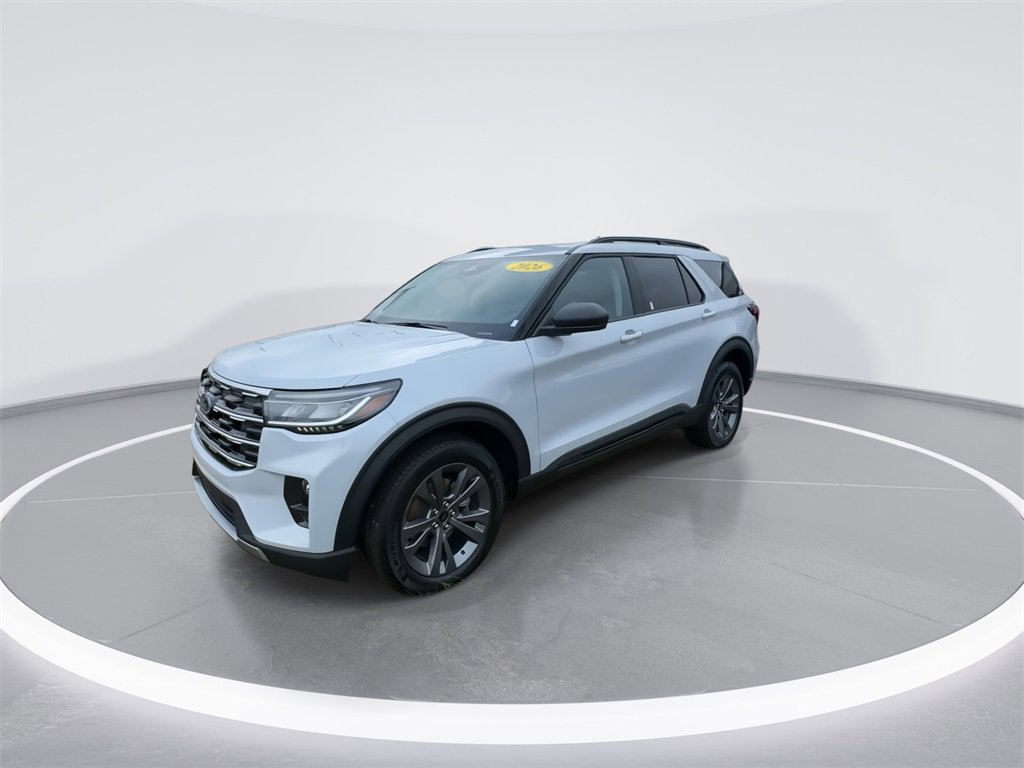 New 2026 Ford Explorer Active w/ Active Comfort Package image 4