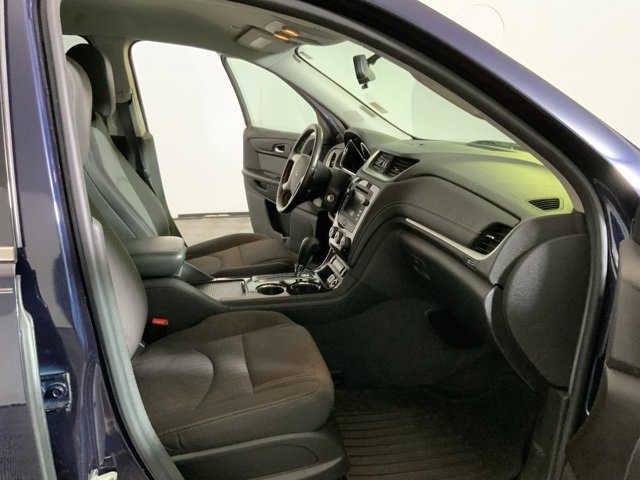 Used 2017 Chevrolet Traverse LT image 27