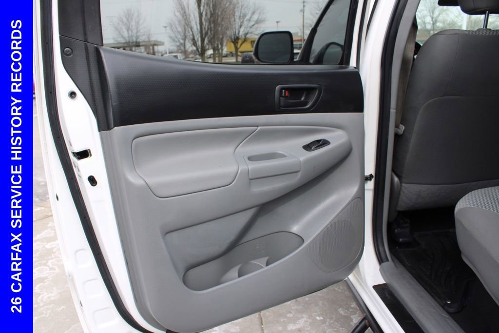 Used 2014 Toyota Tacoma 4x4 Double Cab w/ SR5 Package image 23