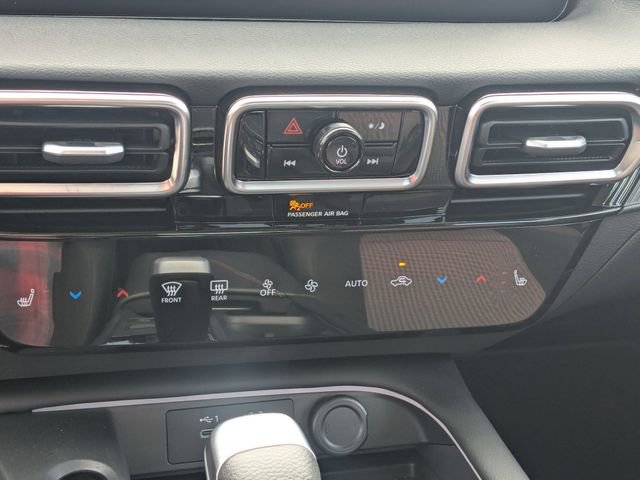 New 2026 Nissan Sentra SR w/ SR All Weather Package FWD image 20