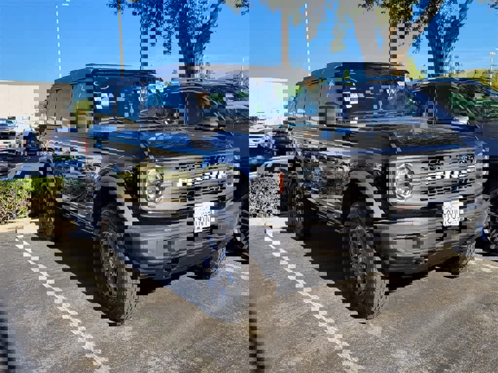 Used 2025 Ford Bronco Big Bend image 3