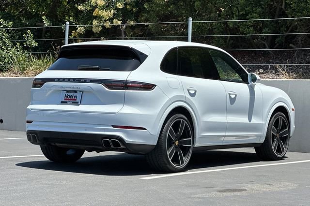 Used 2022 Porsche Cayenne Turbo AWD/4WD image 5