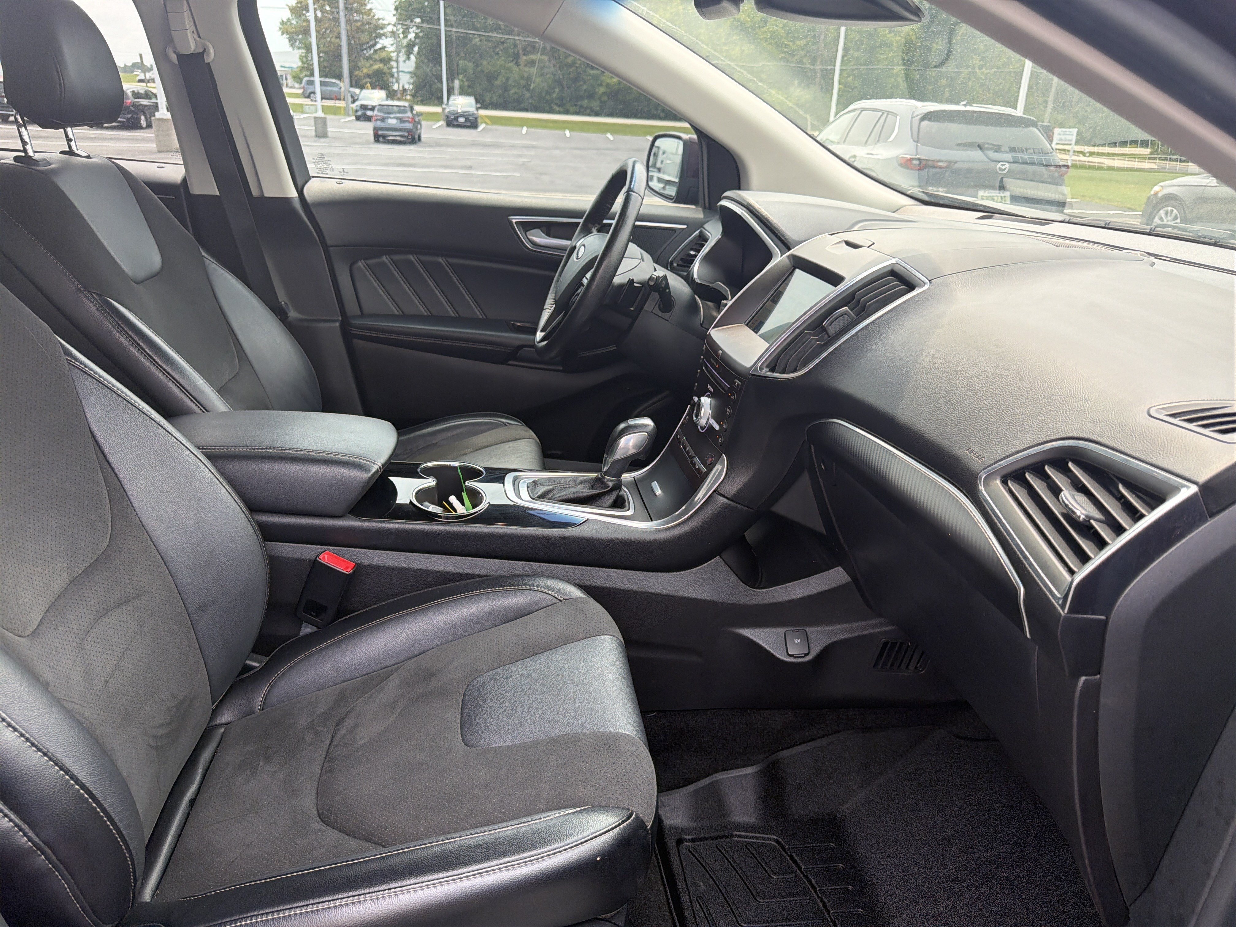 Used 2018 Ford Edge Sport w/ Ford Safe & Smart Package AWD/4WD image 45