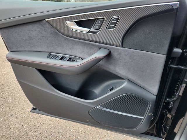 New 2026 Audi SQ8 Prestige image 21