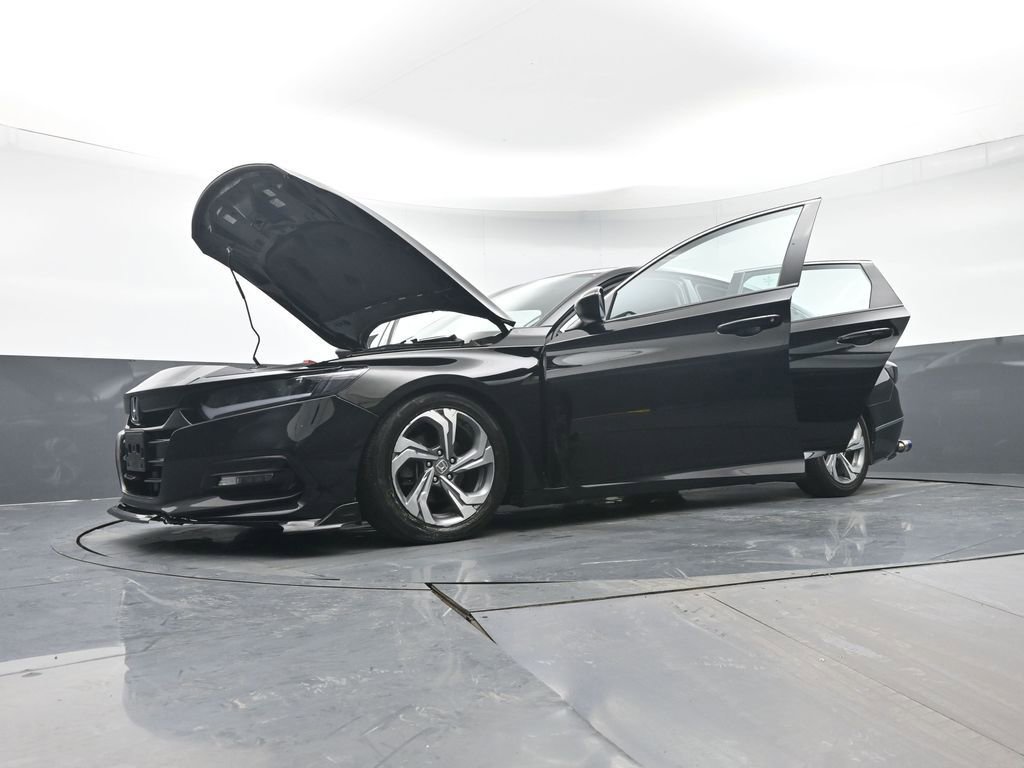 Used 2020 Honda Accord EX image 45