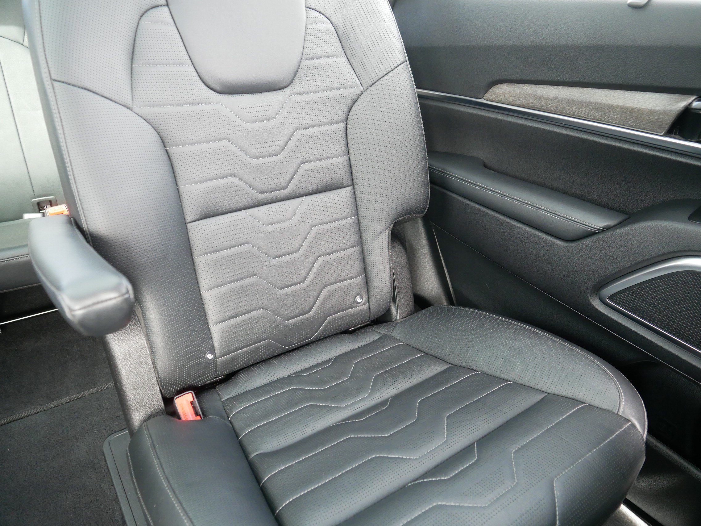 Used 2022 Kia Telluride SX w/ SX Prestige Package AWD/4WD image 14