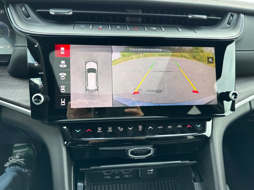 New 2027 Jeep Grand Cherokee L Limited AWD/4WD image 34