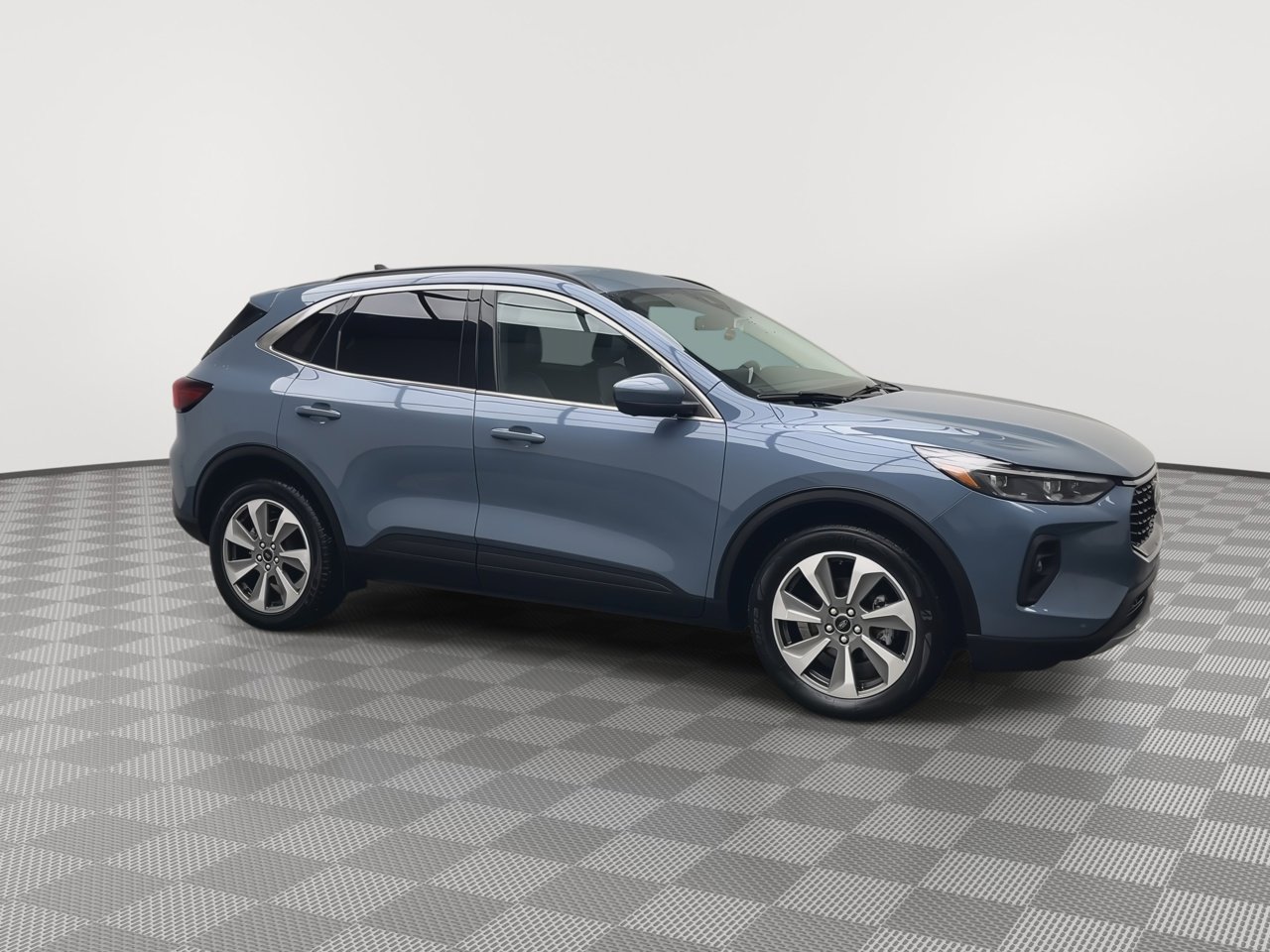 Certified 2024 Ford Escape Platinum image 42