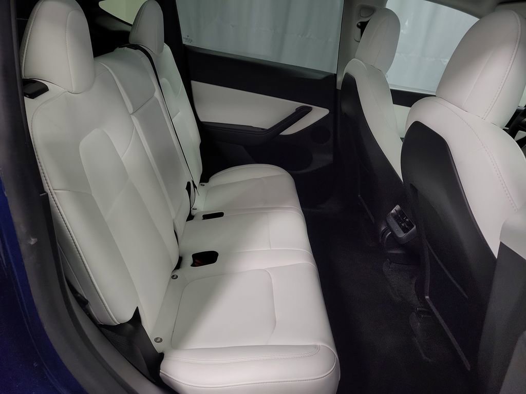 Used 2022 Tesla Model Y Performance image 24