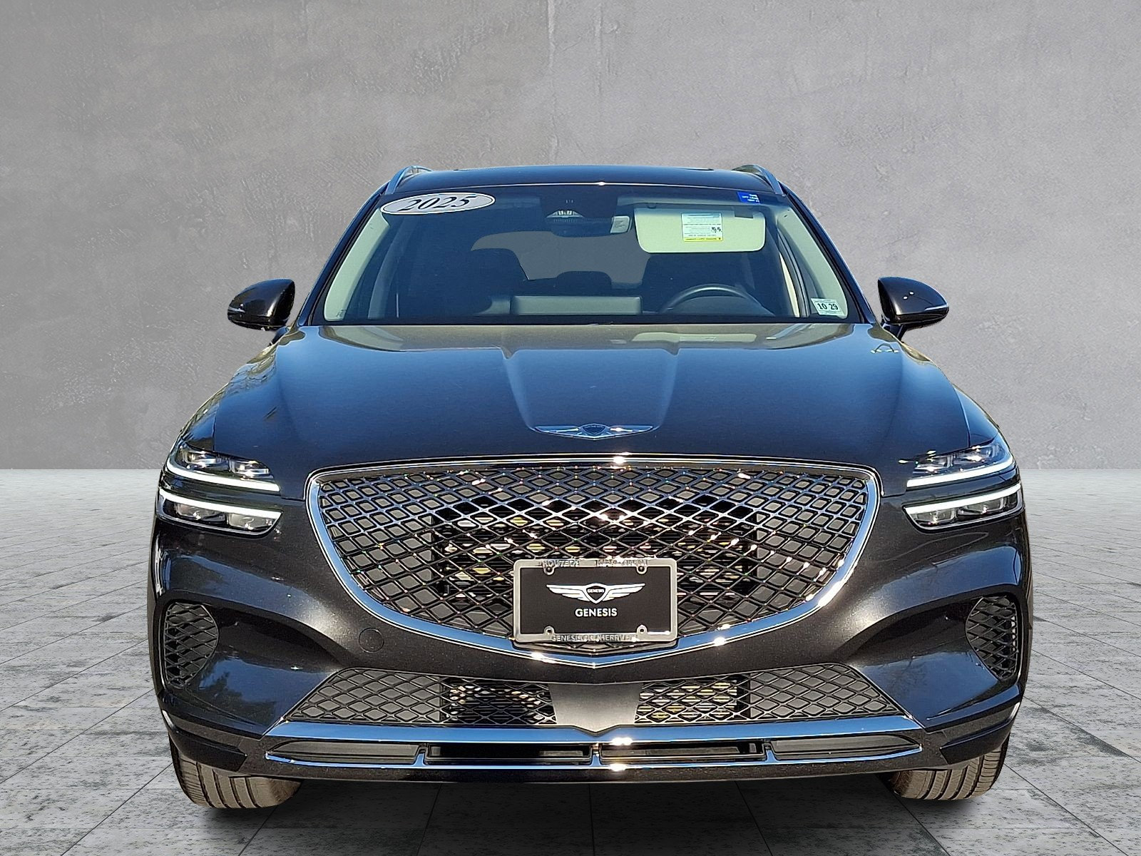 Certified 2025 Genesis GV70 2.5T w/ Select Package AWD/4WD image 2