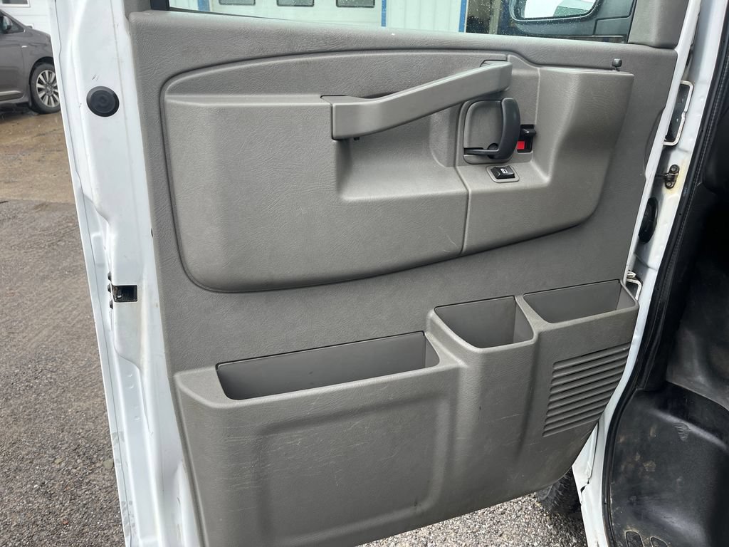 Used 2020 Chevrolet Express 2500 w/ Driver Convenience Package RWD image 34