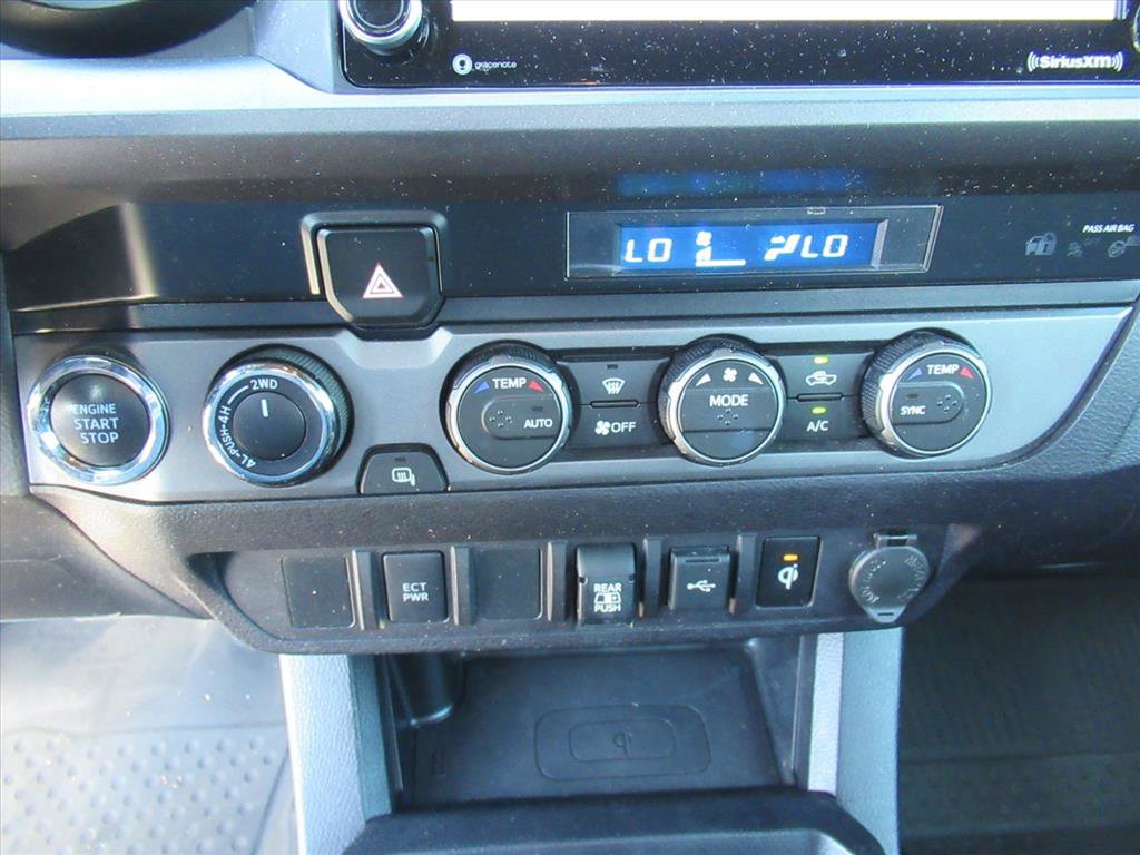 Used 2021 Toyota Tacoma TRD Sport image 25