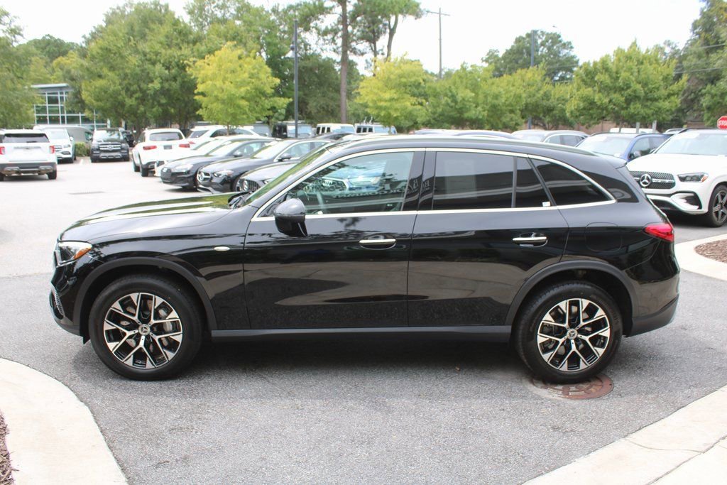 Used 2025 Mercedes-Benz GLC 350e image 14