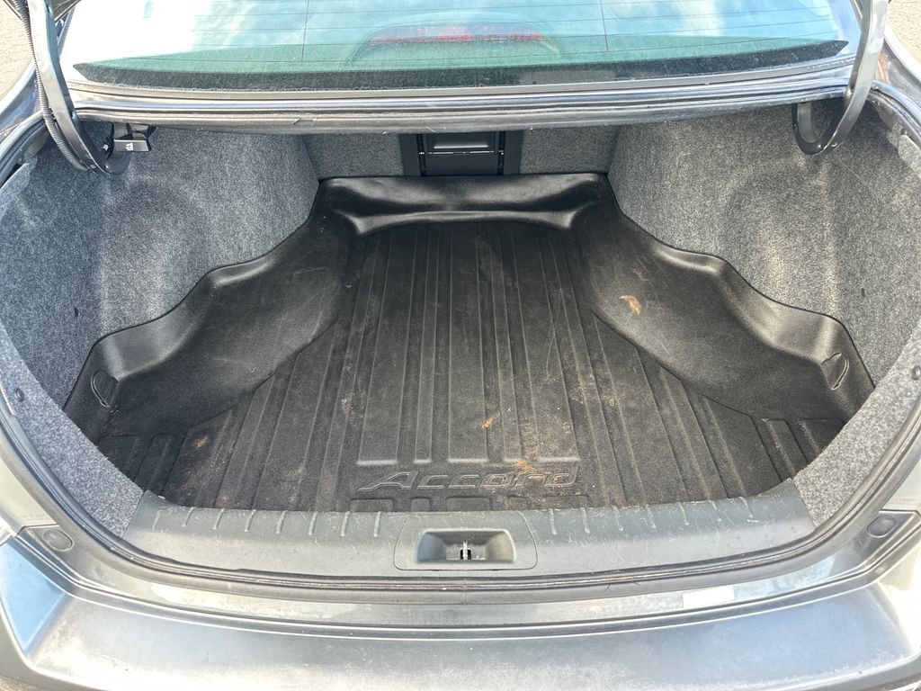Used 2011 Honda Accord LX image 18