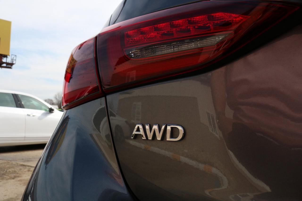 Used 2019 INFINITI Q50 Luxe image 19