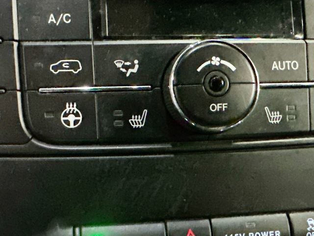 Used 2016 Dodge Grand Caravan R/T w/ Driver Convenience Group image 21