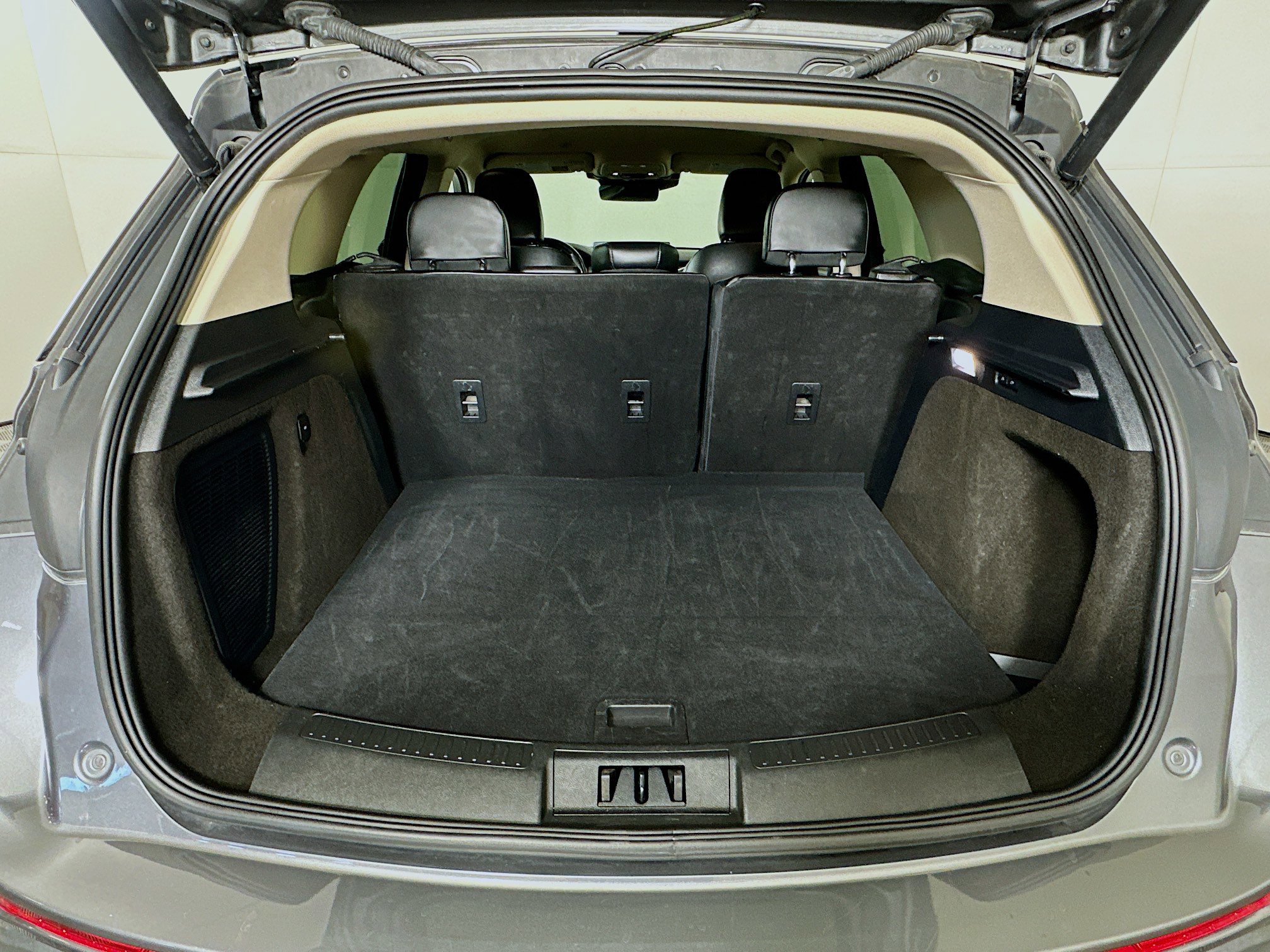 Used 2024 Lincoln Corsair Reserve w/ Equipment Group 201A image 29