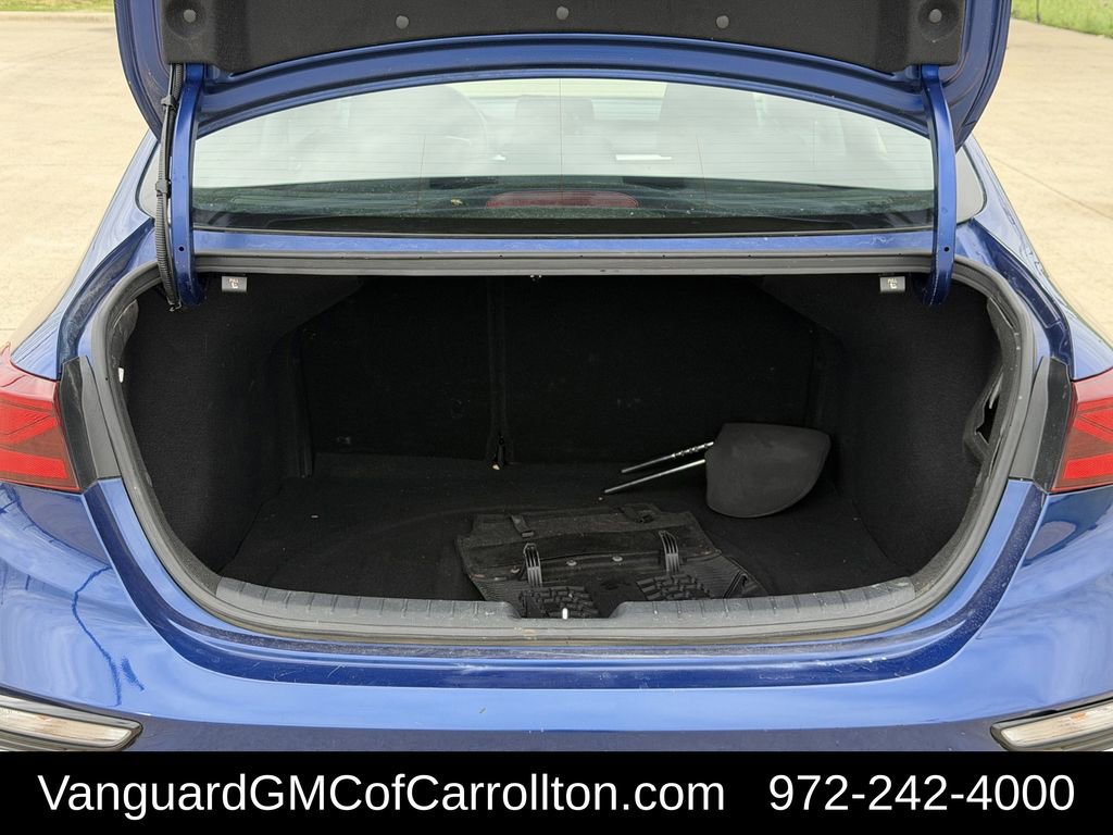 Used 2020 Kia Forte LXS FWD image 31