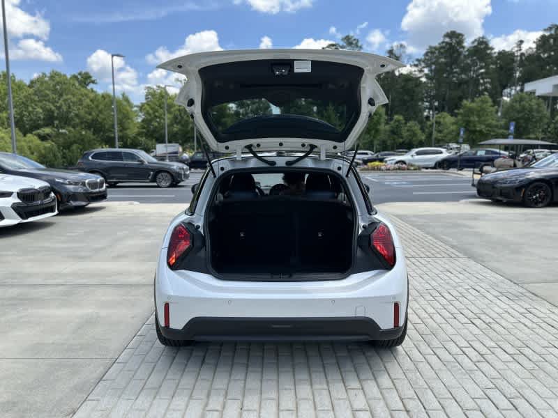 Used 2025 MINI Cooper S FWD image 10