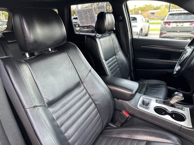 Used 2018 Jeep Grand Cherokee Limited AWD/4WD image 14