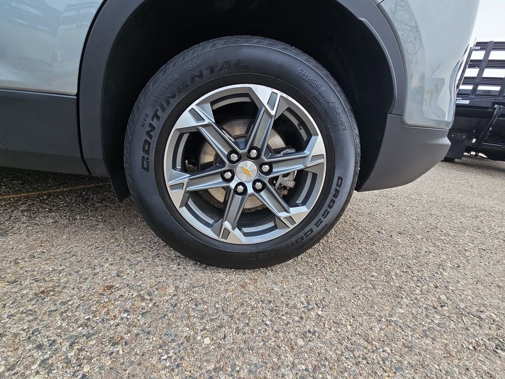 Used 2025 Chevrolet Blazer LT image 30