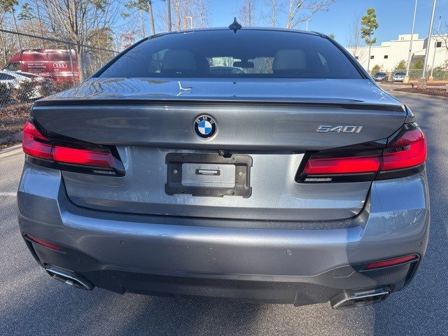 Certified 2022 BMW 540i w/ Executive Package image 7
