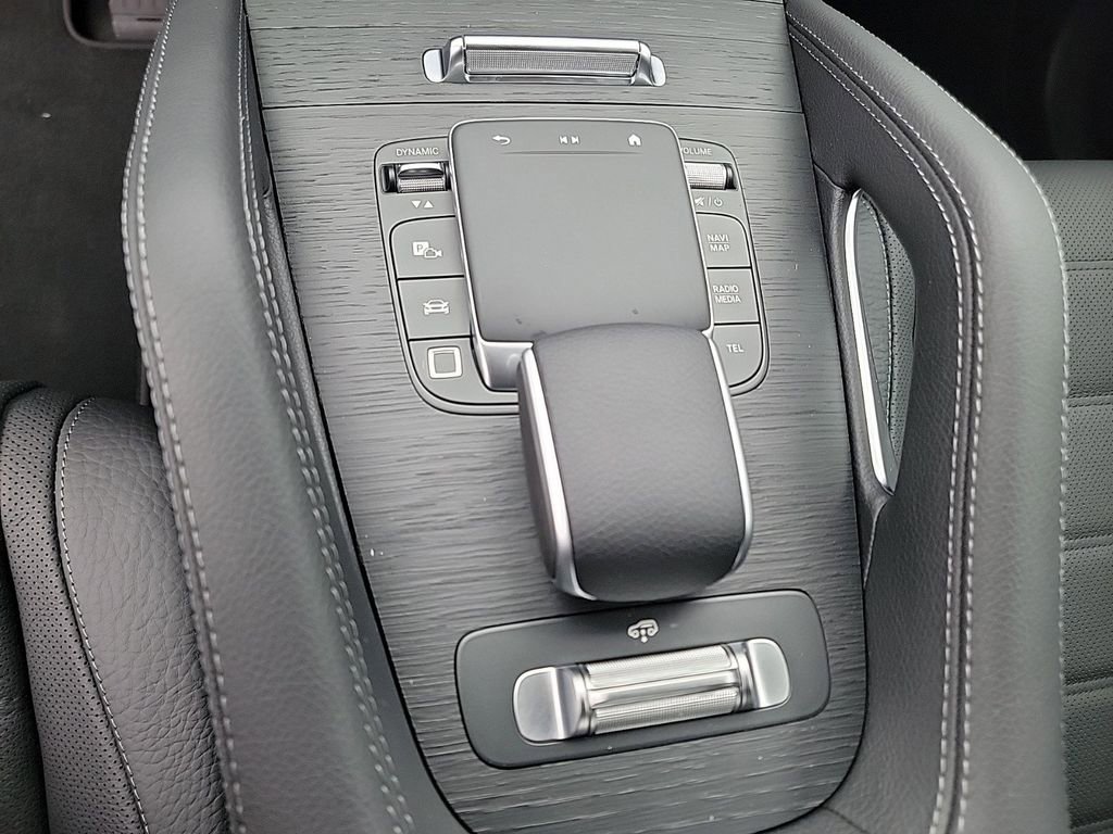 New 2025 Mercedes-Benz GLS 450 4MATIC image 17
