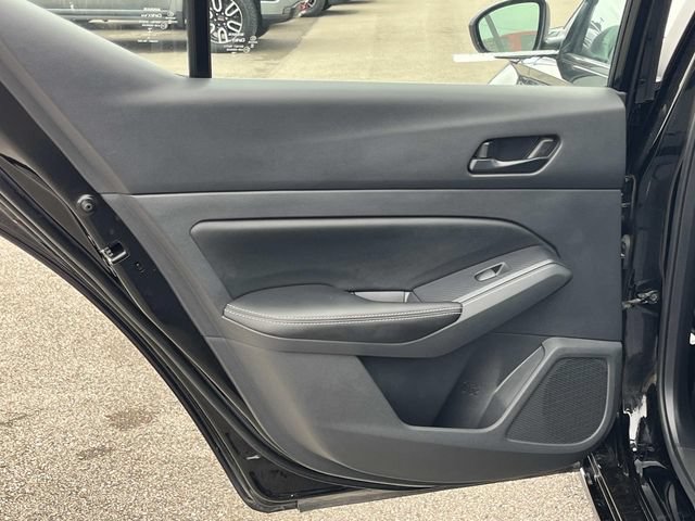 Used 2025 Nissan Altima 2.5 SV FWD image 18