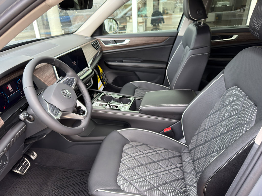 New 2026 Volkswagen Atlas SEL Premium R-Line image 18