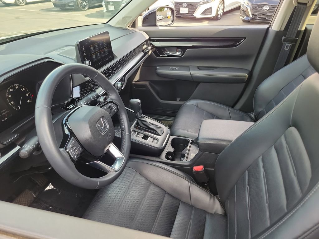 Used 2023 Honda CR-V EX-L image 3