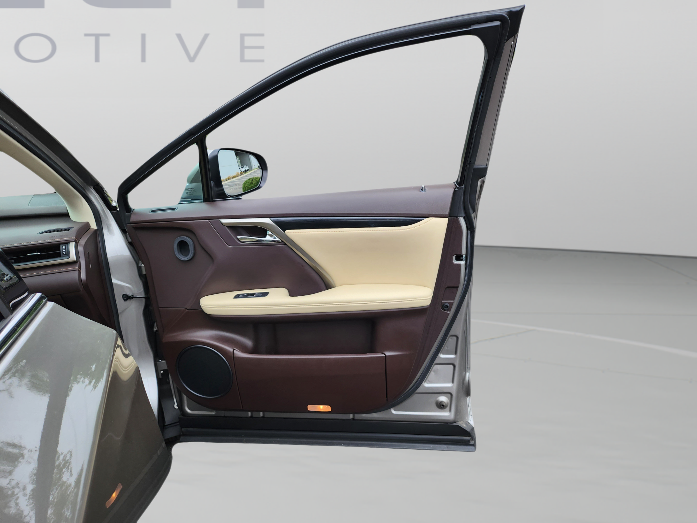 Certified 2020 Lexus RX 350 FWD w/ Accessory Package image 27