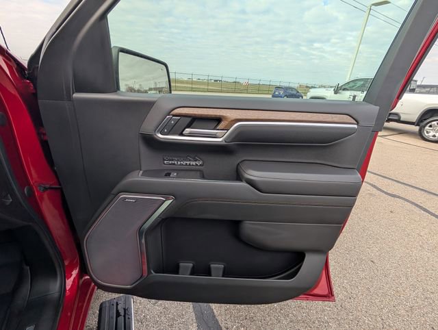 Certified 2022 Chevrolet Silverado 1500 High Country w/ Z71 Off-Road Package image 5