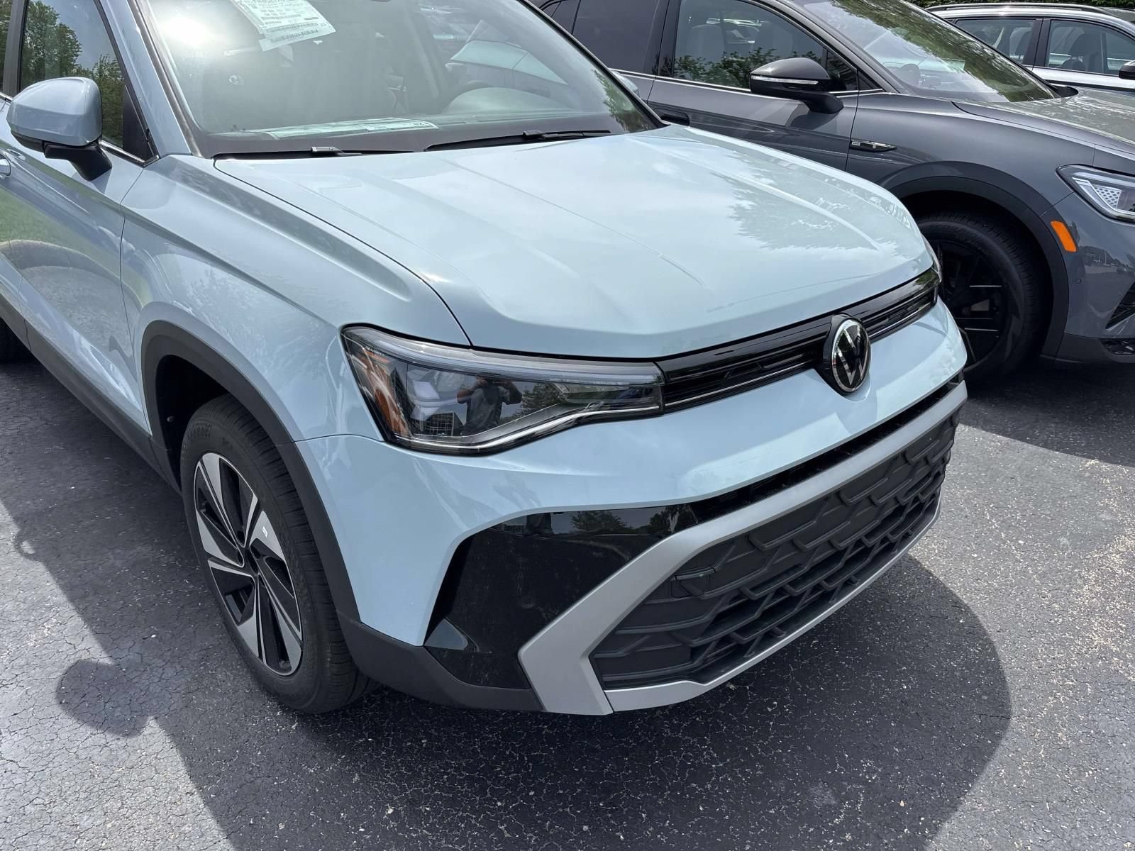 New 2026 Volkswagen Taos SE AWD/4WD image 4