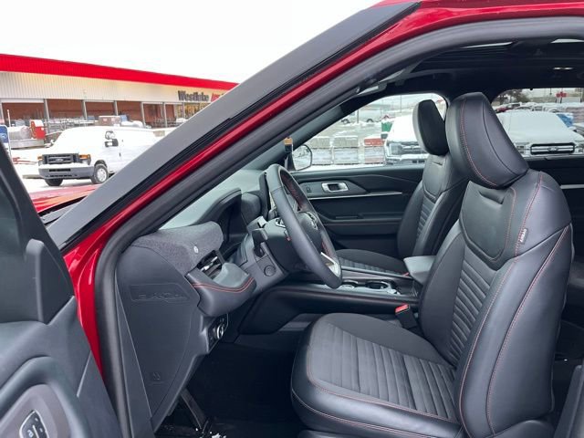 Used 2025 Ford Explorer ST-Line w/ Premium Package image 16