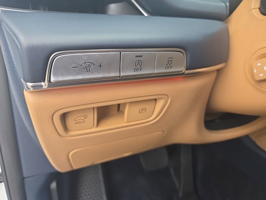 Used 2024 Genesis GV80 3.5T AWD/4WD image 13